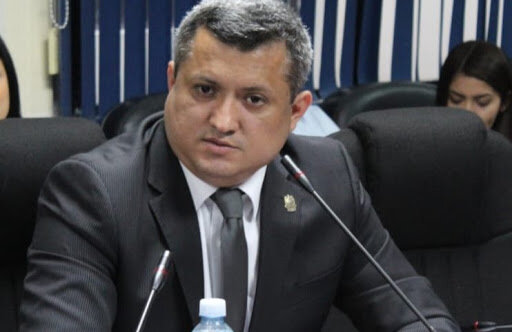 Emilio Corea anuncia que probará suerte como “youtuber” tras no ser reelecto como diputado emilio-corea-anuncia-que-probara-suerte-como-youtuber-tras-no-ser-reelecto-como-diputado